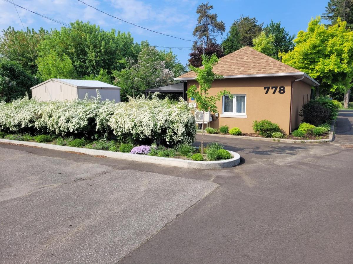 Maisonnette Dans La Nature En Pleine Ville. Trois-Rivières Εξωτερικό φωτογραφία