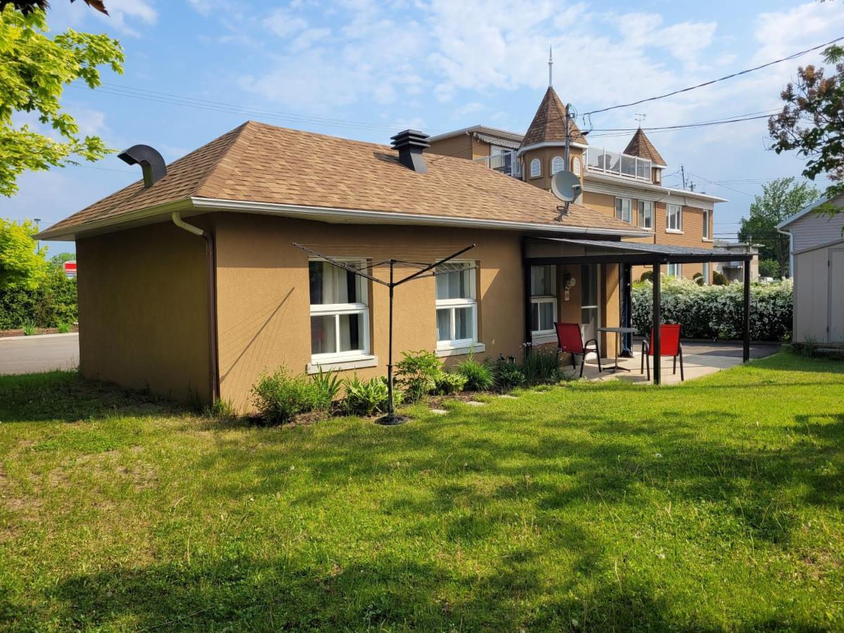 Maisonnette Dans La Nature En Pleine Ville. Trois-Rivières Εξωτερικό φωτογραφία